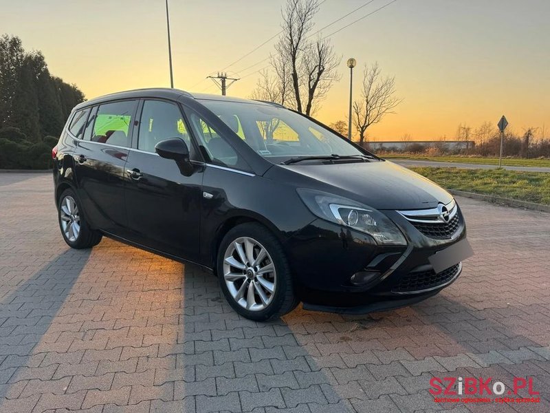 2012' Opel Zafira 2.0 Cdti Cosmo photo #1