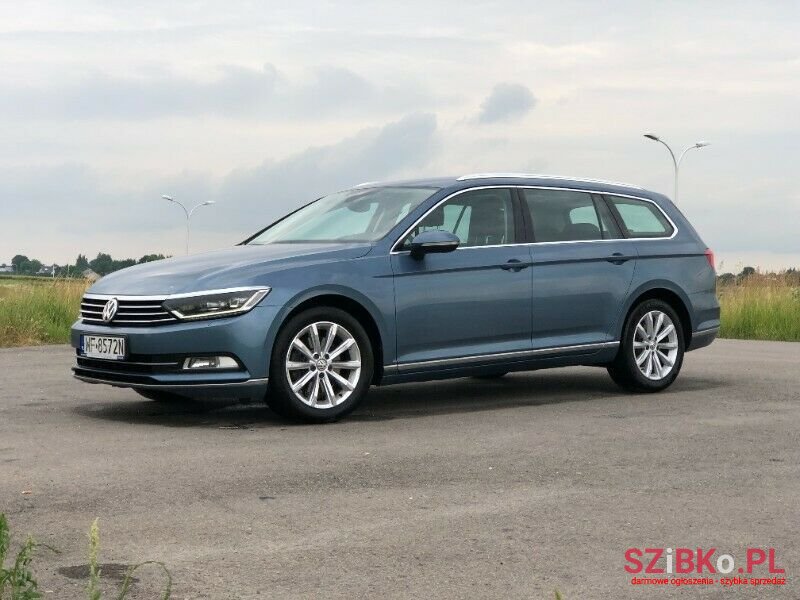 2017' Volkswagen Passat photo #1
