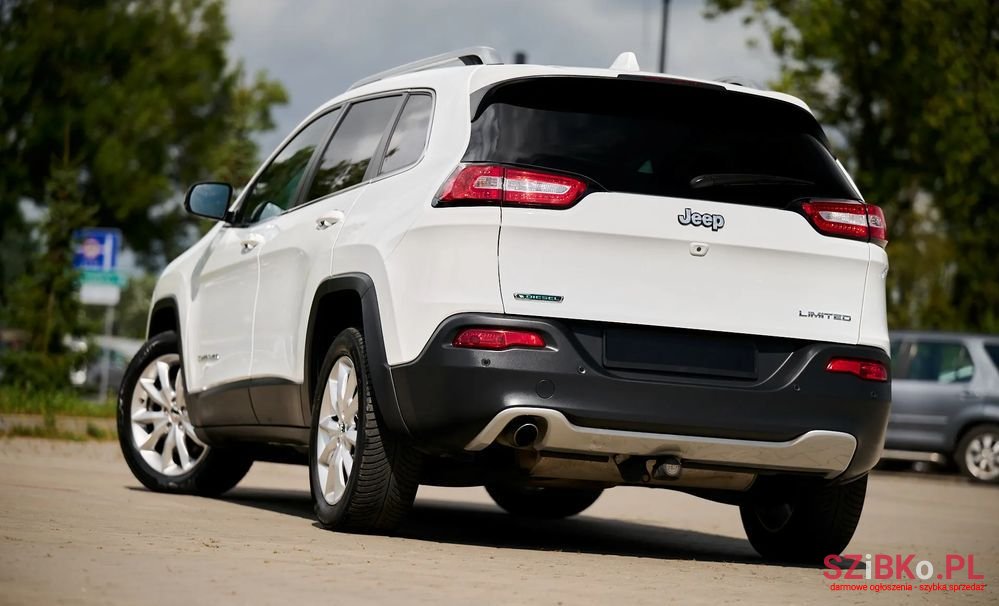 2015' Jeep Cherokee photo #2