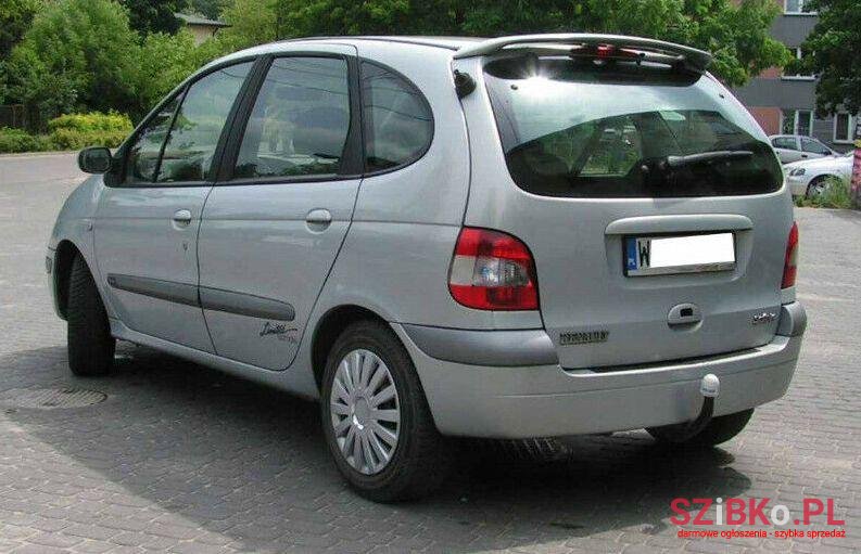2002' Renault Scenic photo #1
