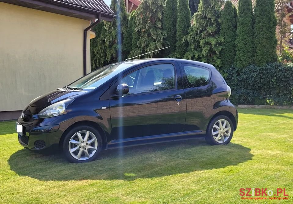 2010' Toyota Aygo photo #4