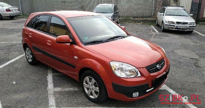 2008' Kia Rio photo #1