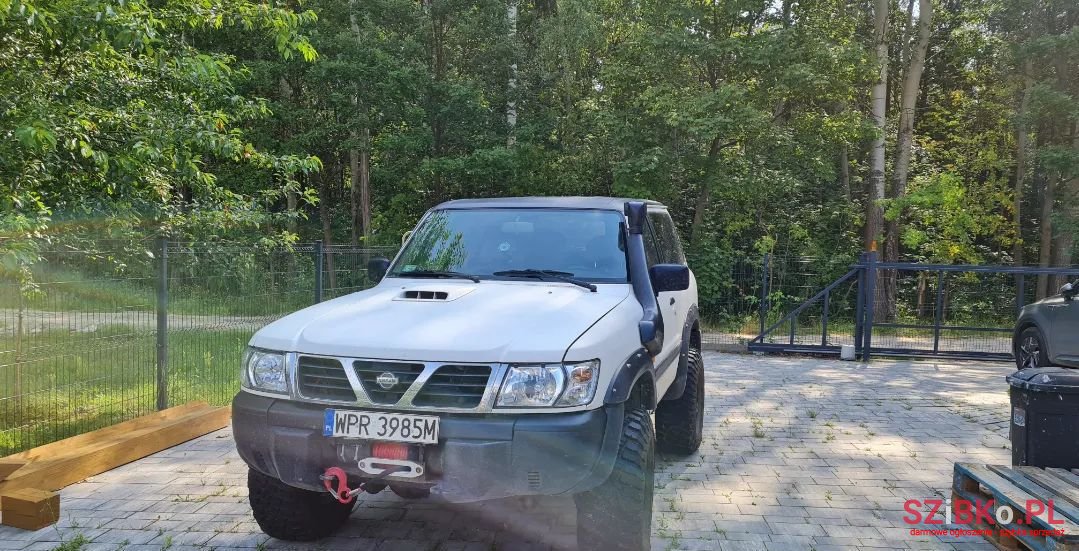 1999' Nissan Patrol photo #3