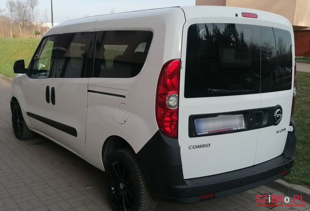 2013' Opel Combo photo #4