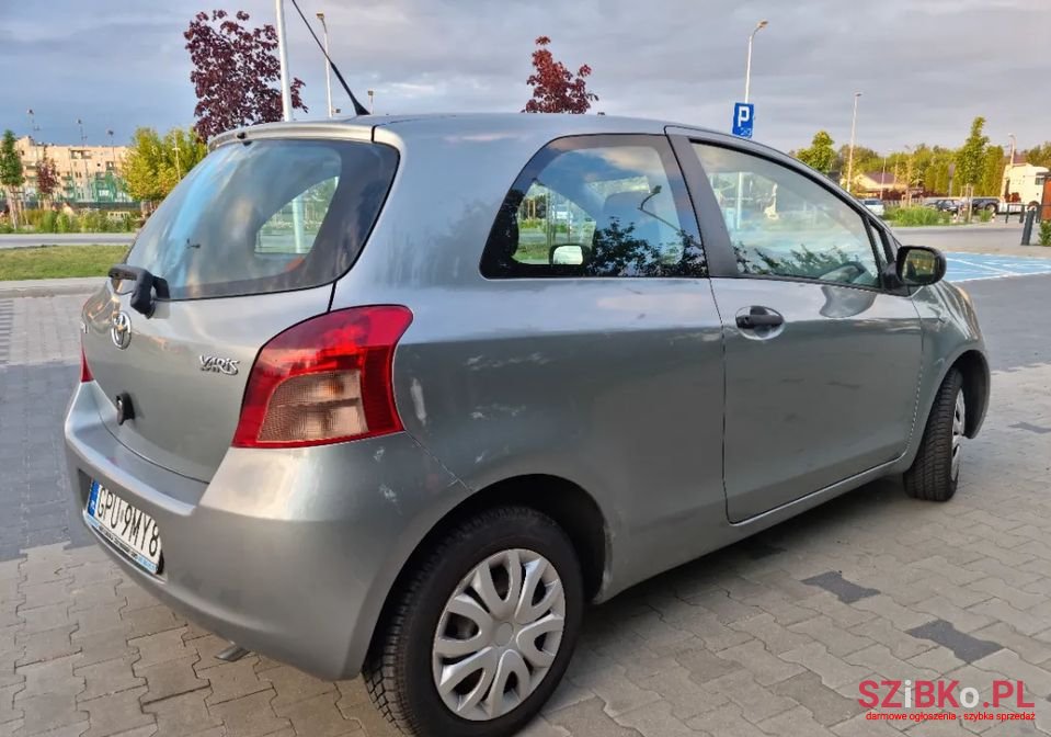 2006' Toyota Yaris photo #5