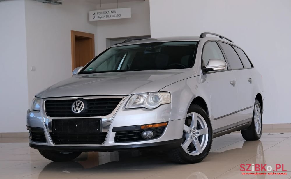 2008' Volkswagen Passat photo #4