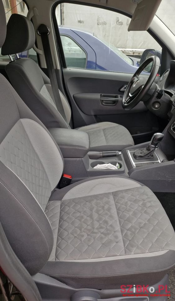 2016' Volkswagen Amarok photo #5