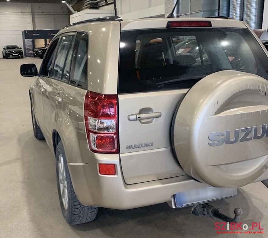 2007' Suzuki Grand Vitara photo #2