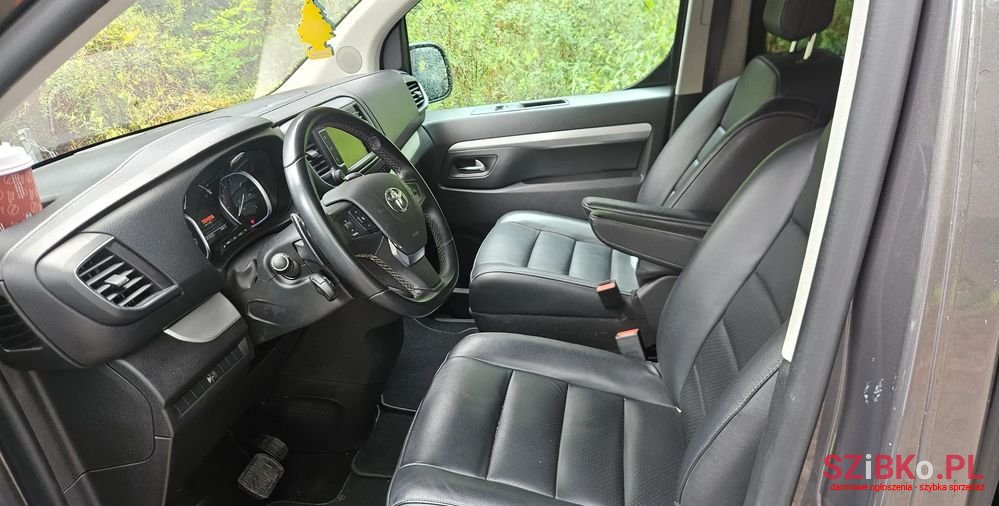 2023' Toyota ProAce photo #3