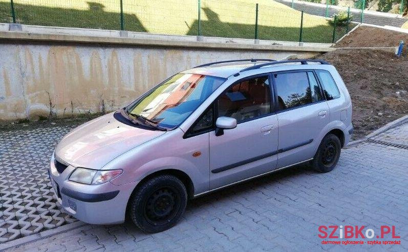 2001' Mazda Premacy photo #1