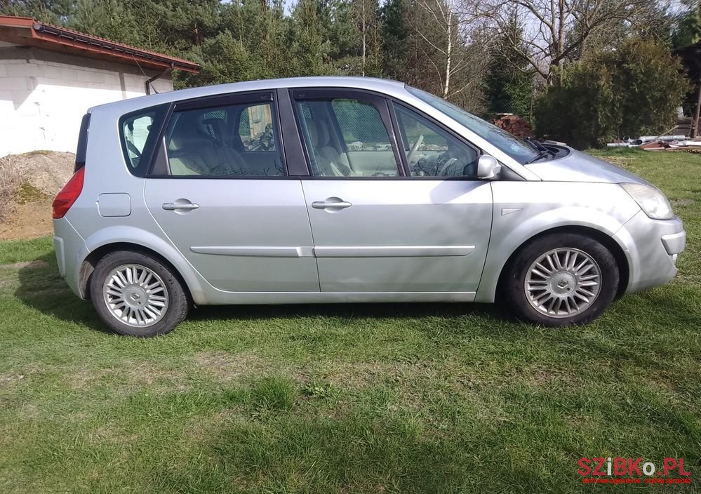 2007' Renault Scenic 1.9 Dci Privilege photo #4
