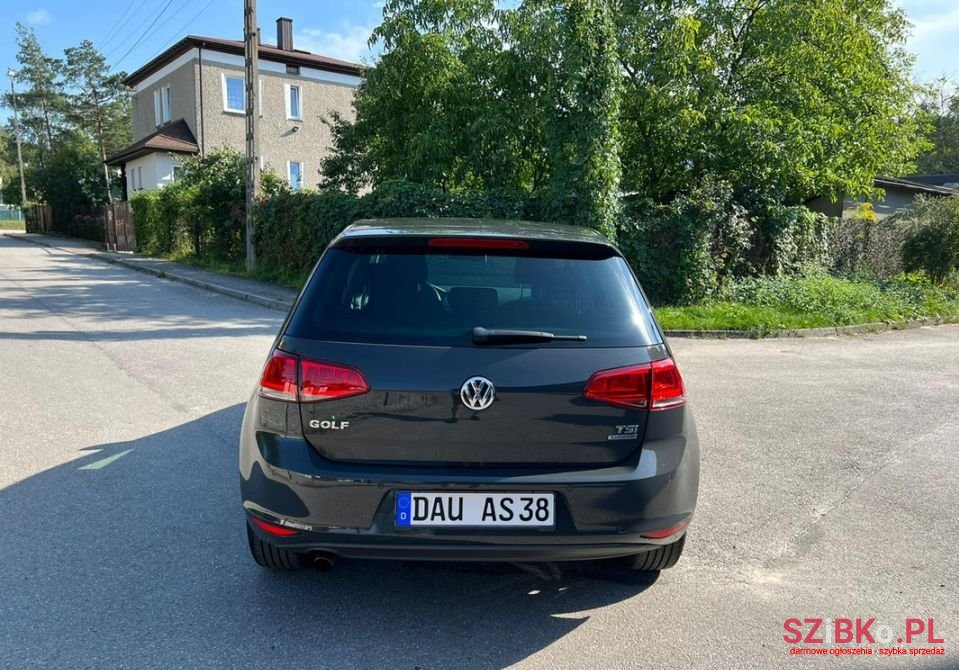 2014' Volkswagen Golf photo #6