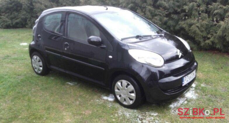 2008' Citroen C1 photo #2
