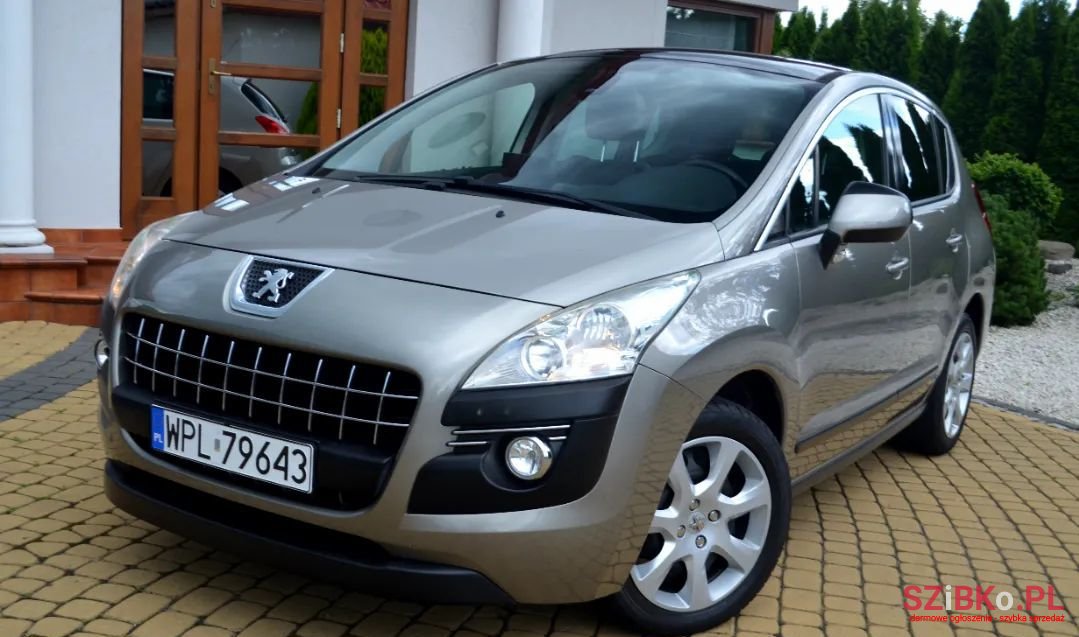 2011' Peugeot 3008 photo #1