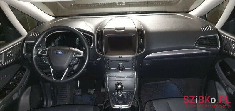 2016' Ford S-Max photo #4