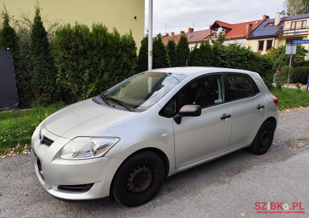 2008' Toyota Auris 1.4 Vvt-I Luna photo #4