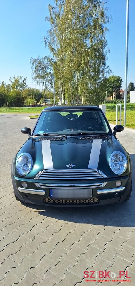 2004' MINI Cooper photo #1