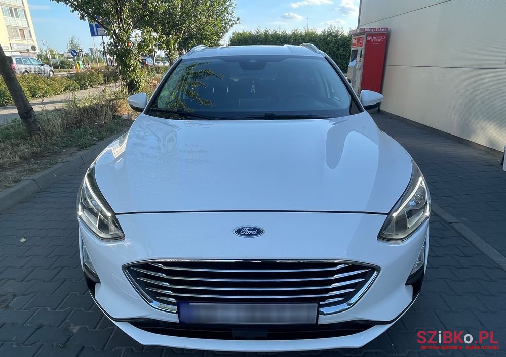 2019' Ford Focus 1.5 Ecoblue Titanium photo #2