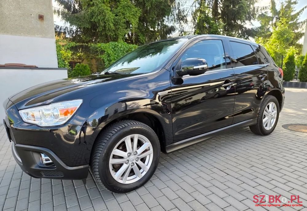 2012' Mitsubishi ASX 1.6 2Wd photo #2