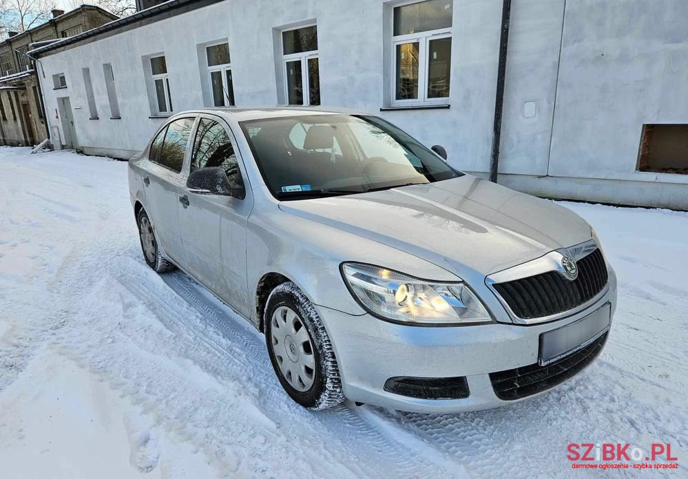 2009' Skoda Octavia photo #3