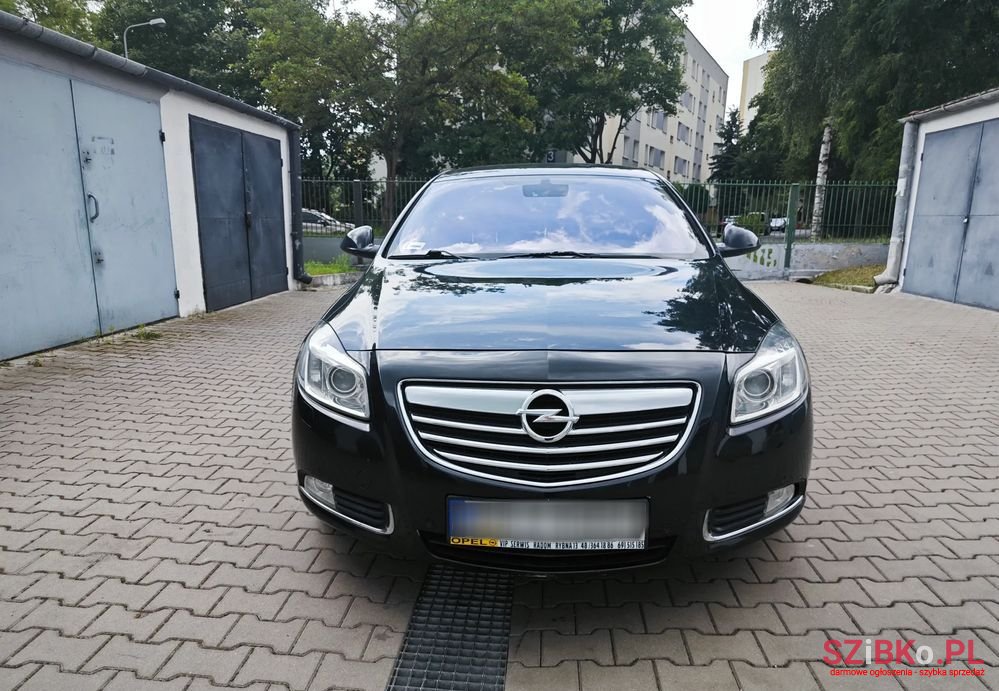 2010' Opel Insignia 2.0 Cdti Cosmo photo #2