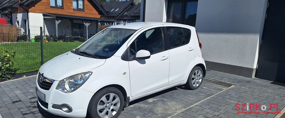 2010' Opel Agila 1.3 Cdti Enjoy photo #1