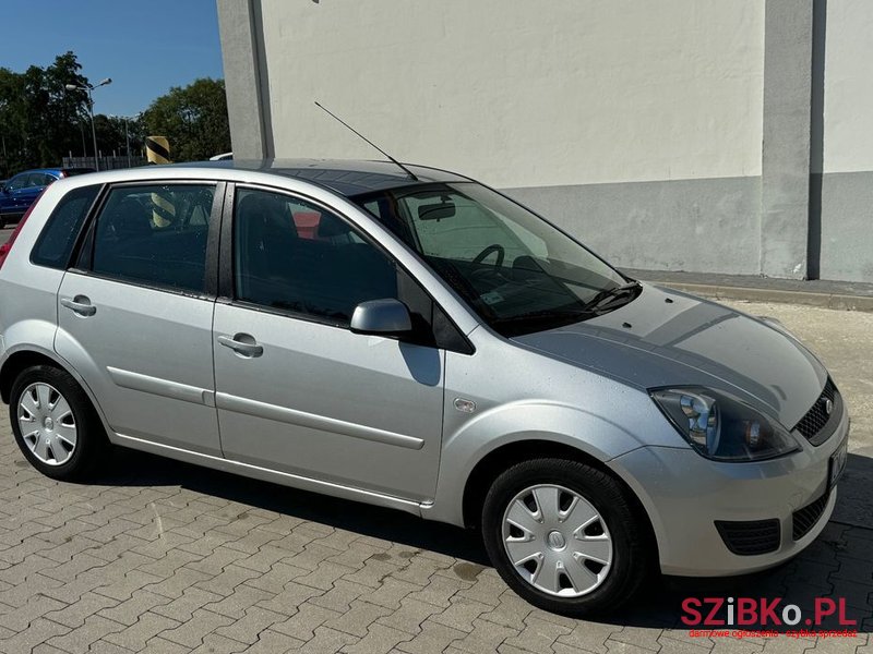 2008' Ford Fiesta 1.3 Silver X photo #4