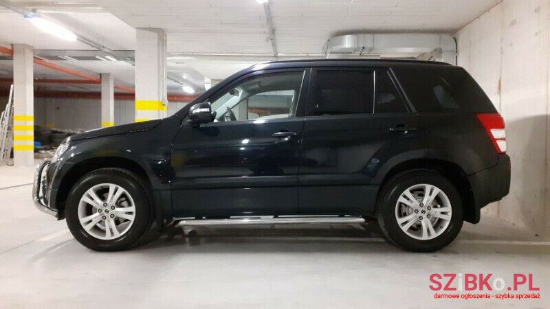 2011' Suzuki Grand Vitara photo #1