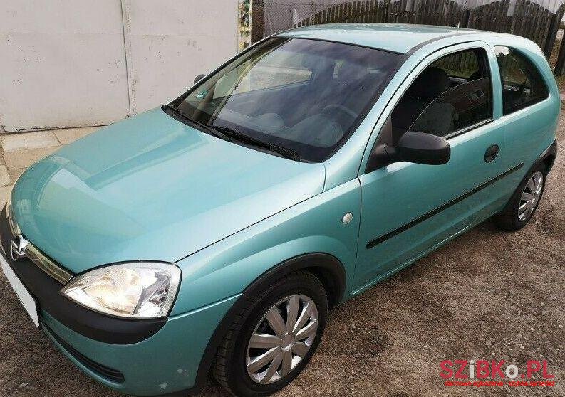 2003' Opel Corsa photo #2