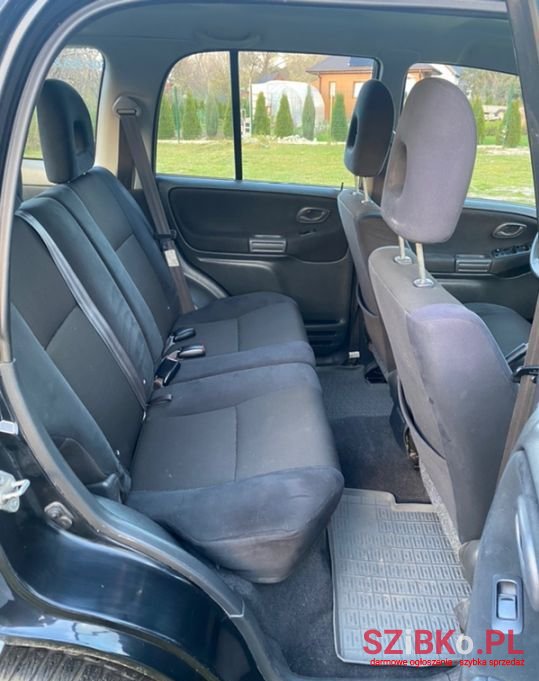 2005' Suzuki Grand Vitara photo #2