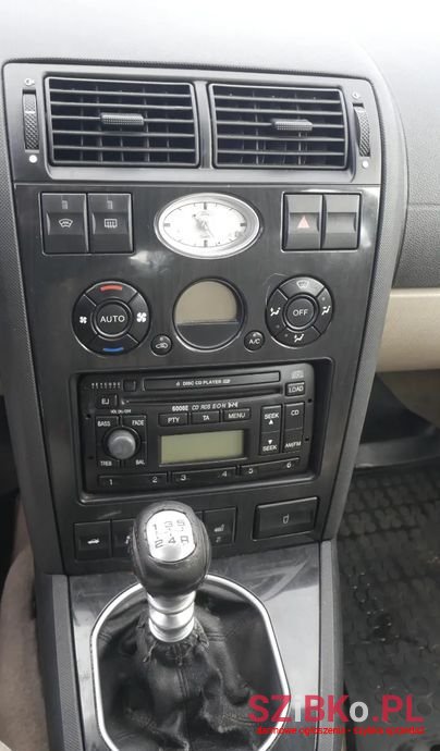 2001' Ford Mondeo photo #6