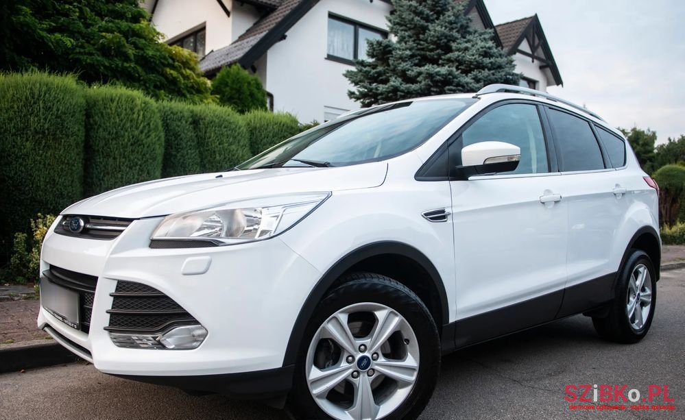 2016' Ford Kuga photo #1