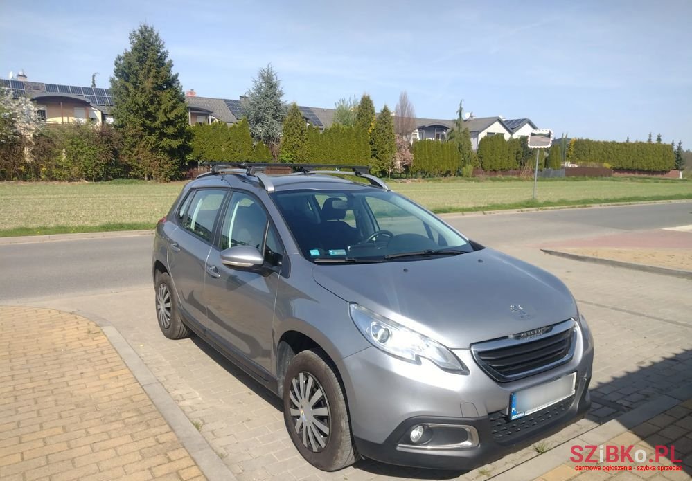 2013' Peugeot 2008 photo #1