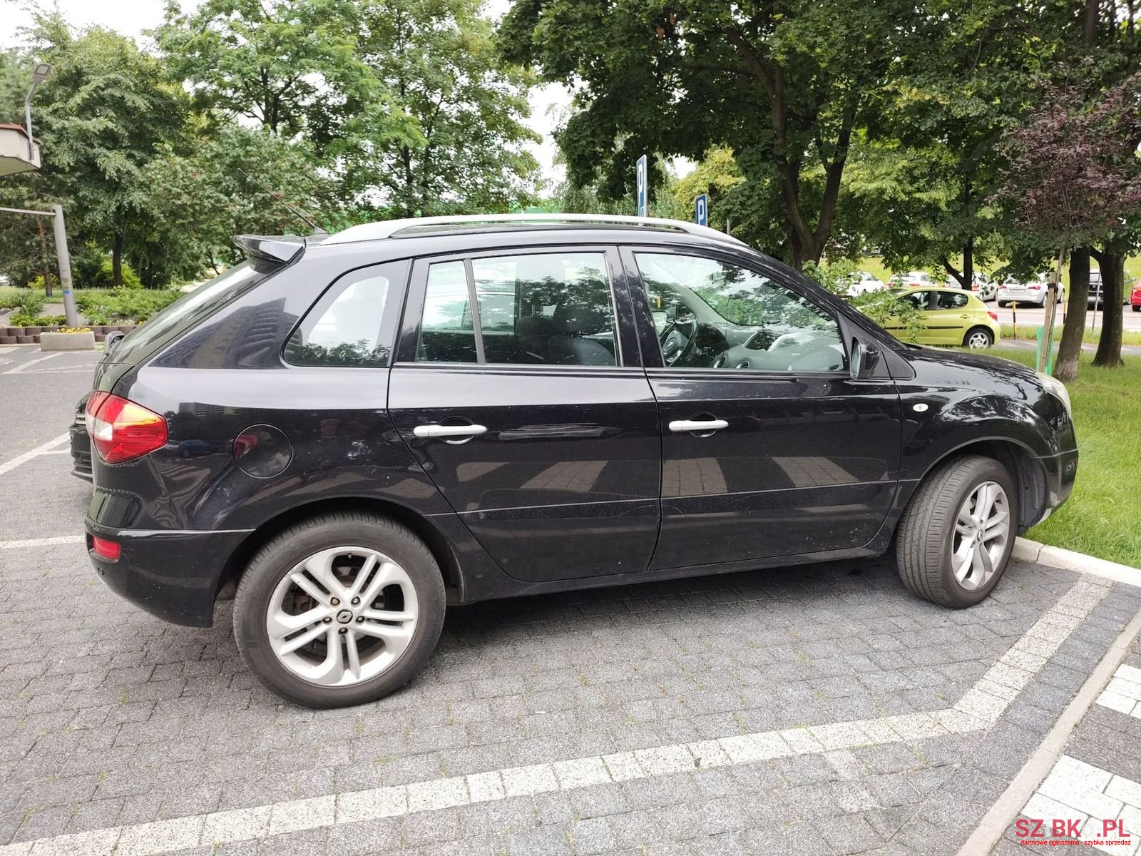 2011' Renault Koleos photo #4