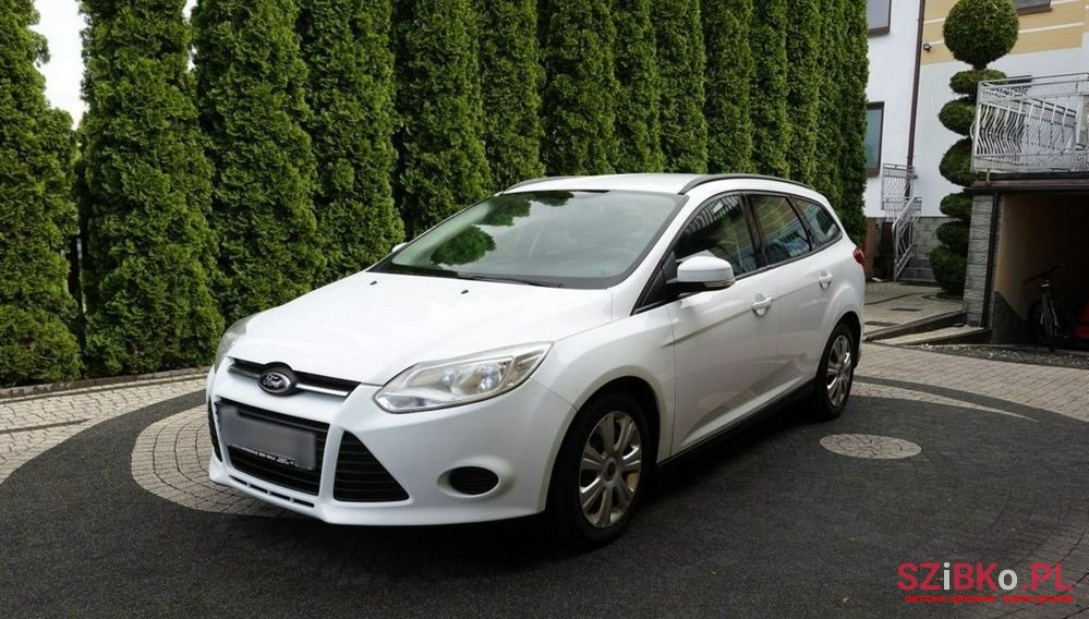 2012' Ford Focus Sw photo #6