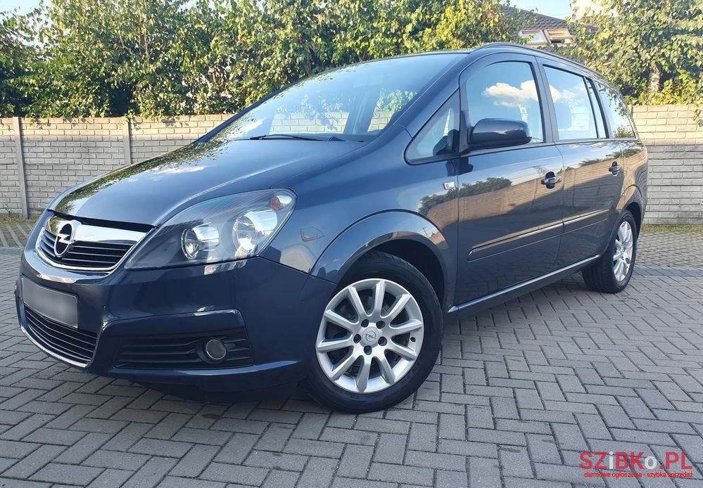 2007' Opel Zafira photo #4