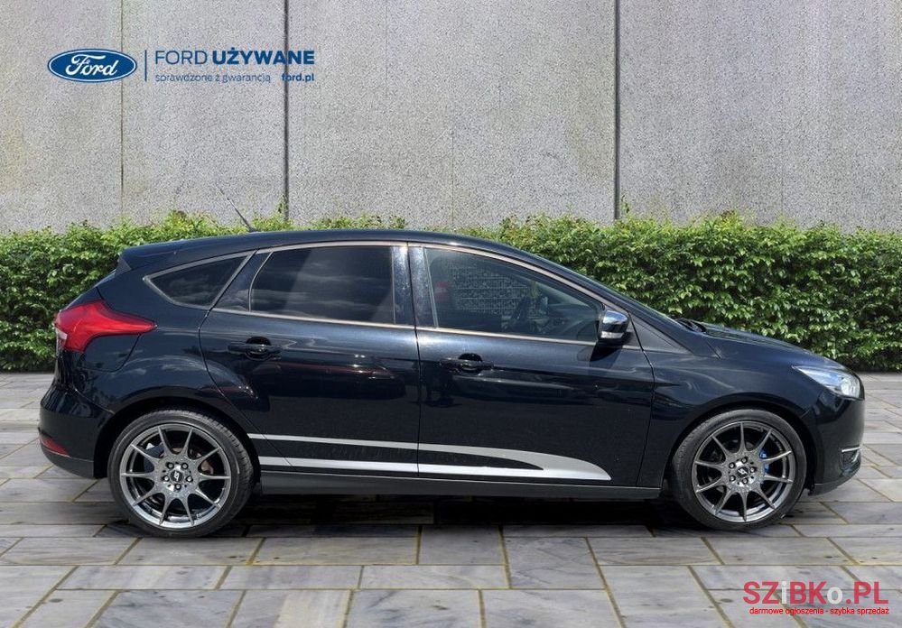 2015' Ford Focus photo #4