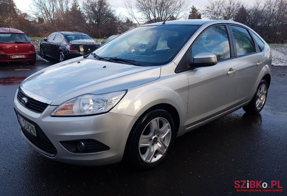 2009' Ford Focus photo #2