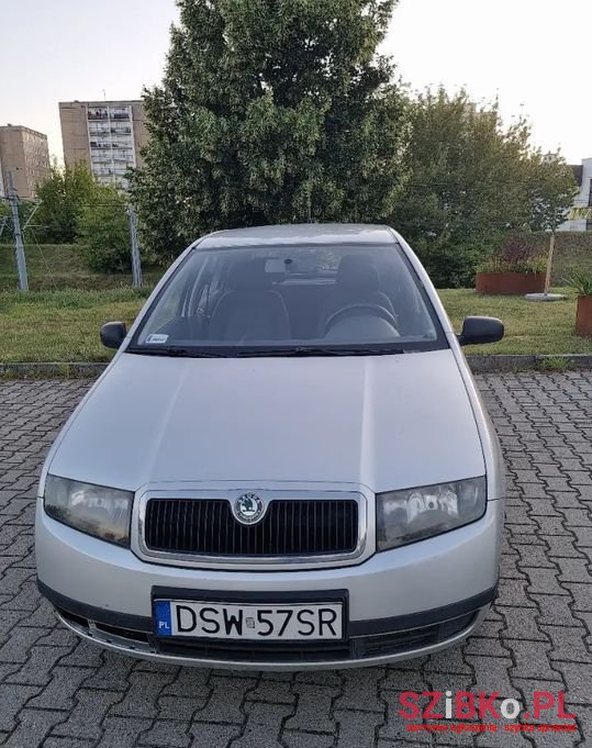 2004' Skoda Fabia photo #1