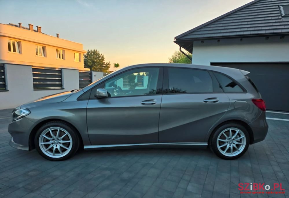 2016' Mercedes-Benz B-Class photo #6