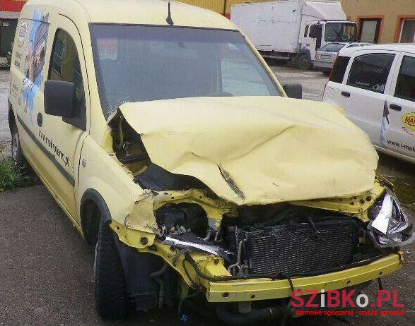 2005' Opel Combo photo #1