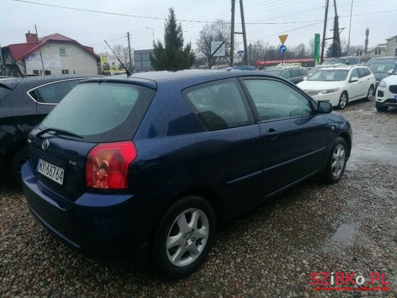 2005' Toyota Corolla photo #3