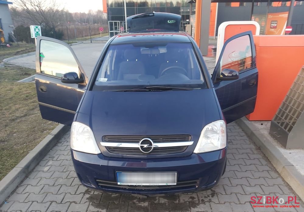 2003' Opel Meriva 1.6 16V Cosmo photo #1