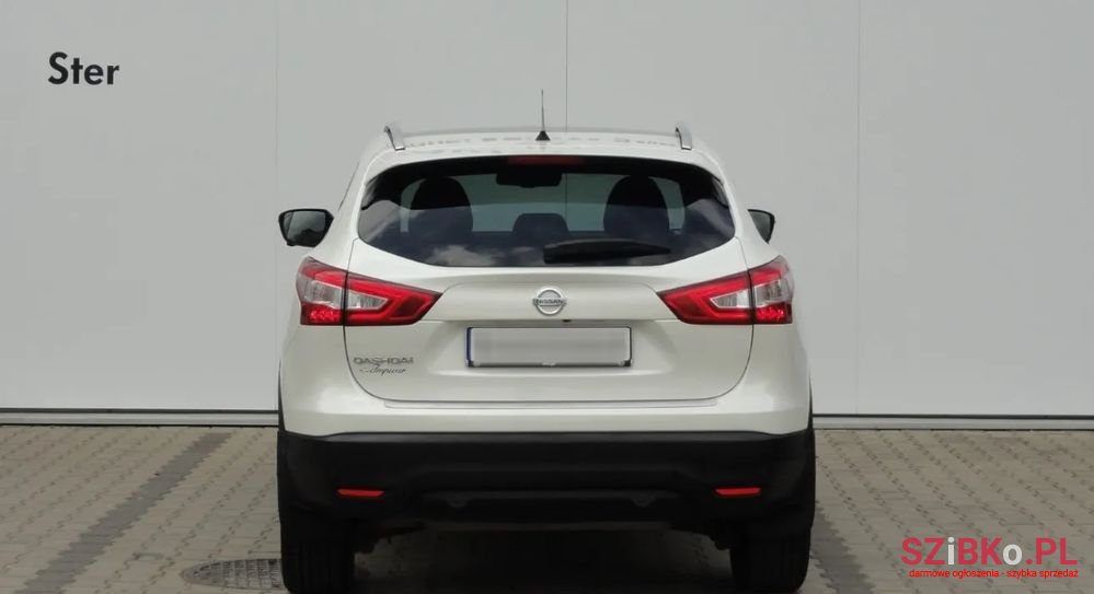 2015' Nissan Qashqai 1.6 Dig-T N-Tec photo #5