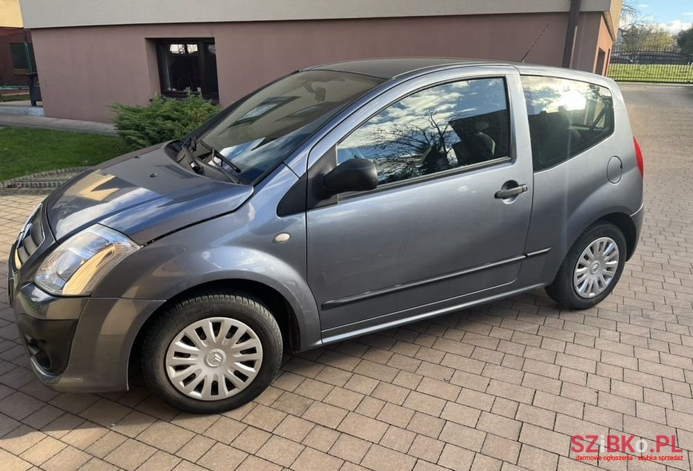 2008' Citroen C2 photo #1