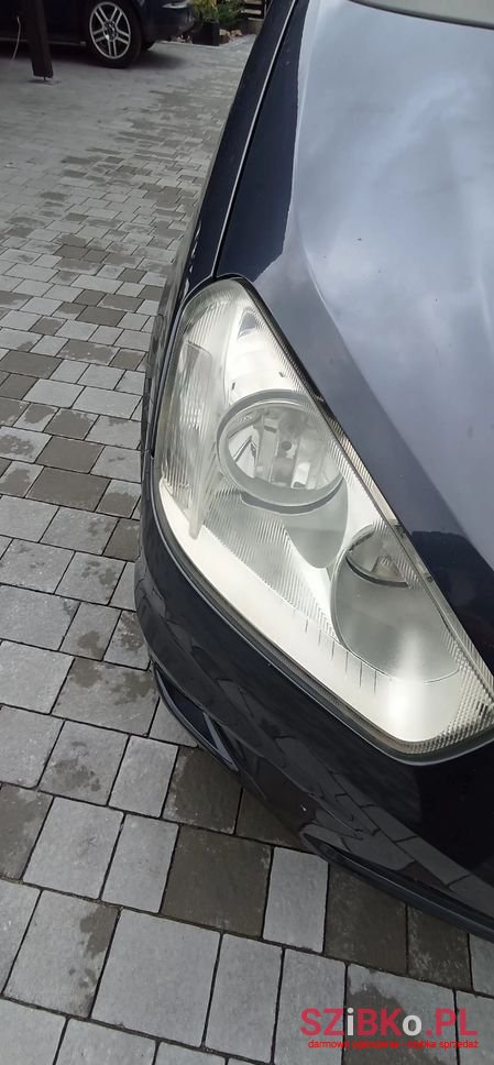 2008' Ford Focus C-MAX photo #5