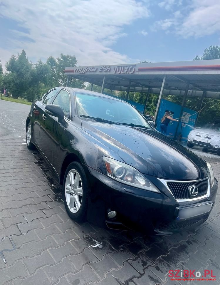 2011' Lexus IS 220 D Classic photo #2