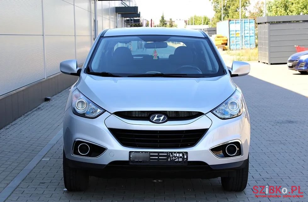 2011' Hyundai ix35 2.0 Style 2Wd photo #1