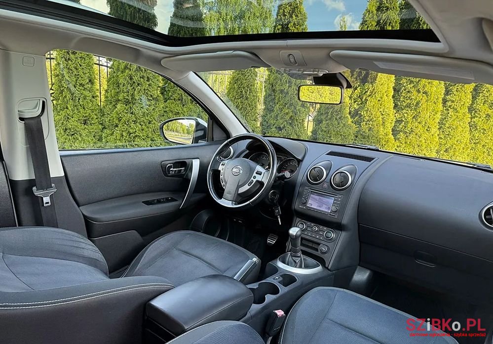 2010' Nissan Qashqai 1.6 Tekna photo #3