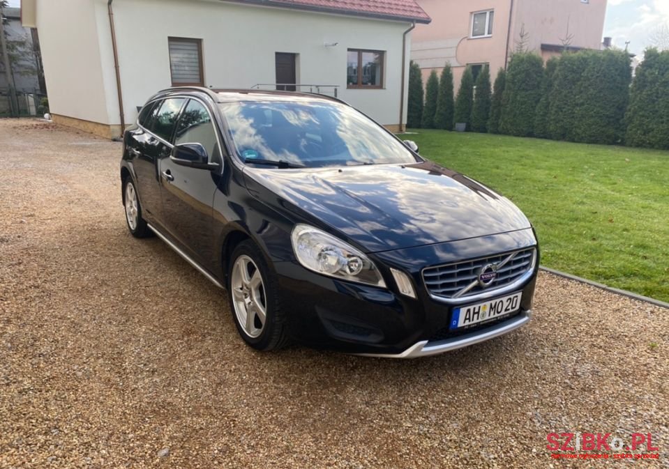 2011' Volvo V60 photo #1
